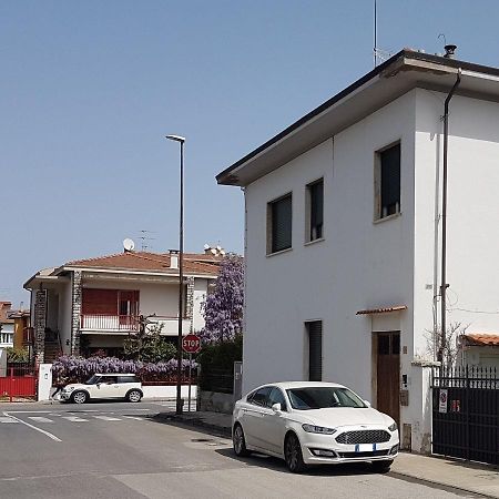 La Coccinella Guest House Pisa Eksteriør bilde